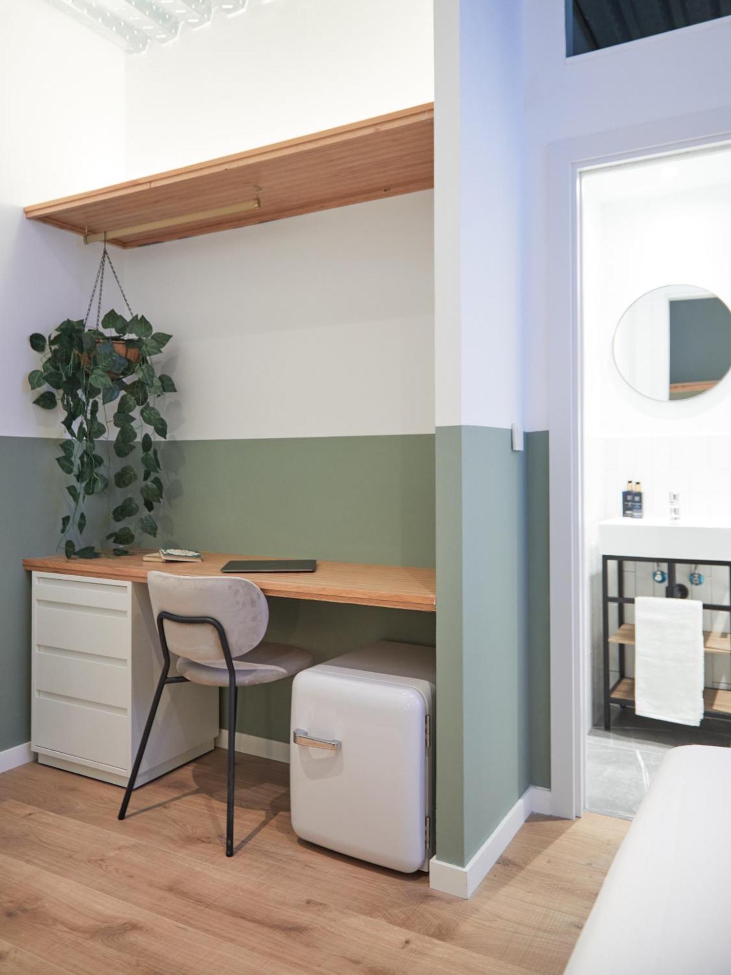 Ola Living Hostal Tetuan Madrid Eksteriør billede
